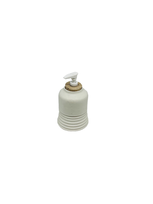 Soap dispenser